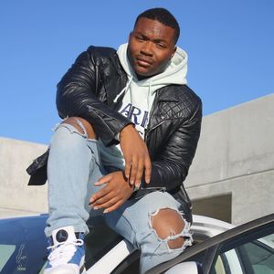 Meet your Posher, Victor